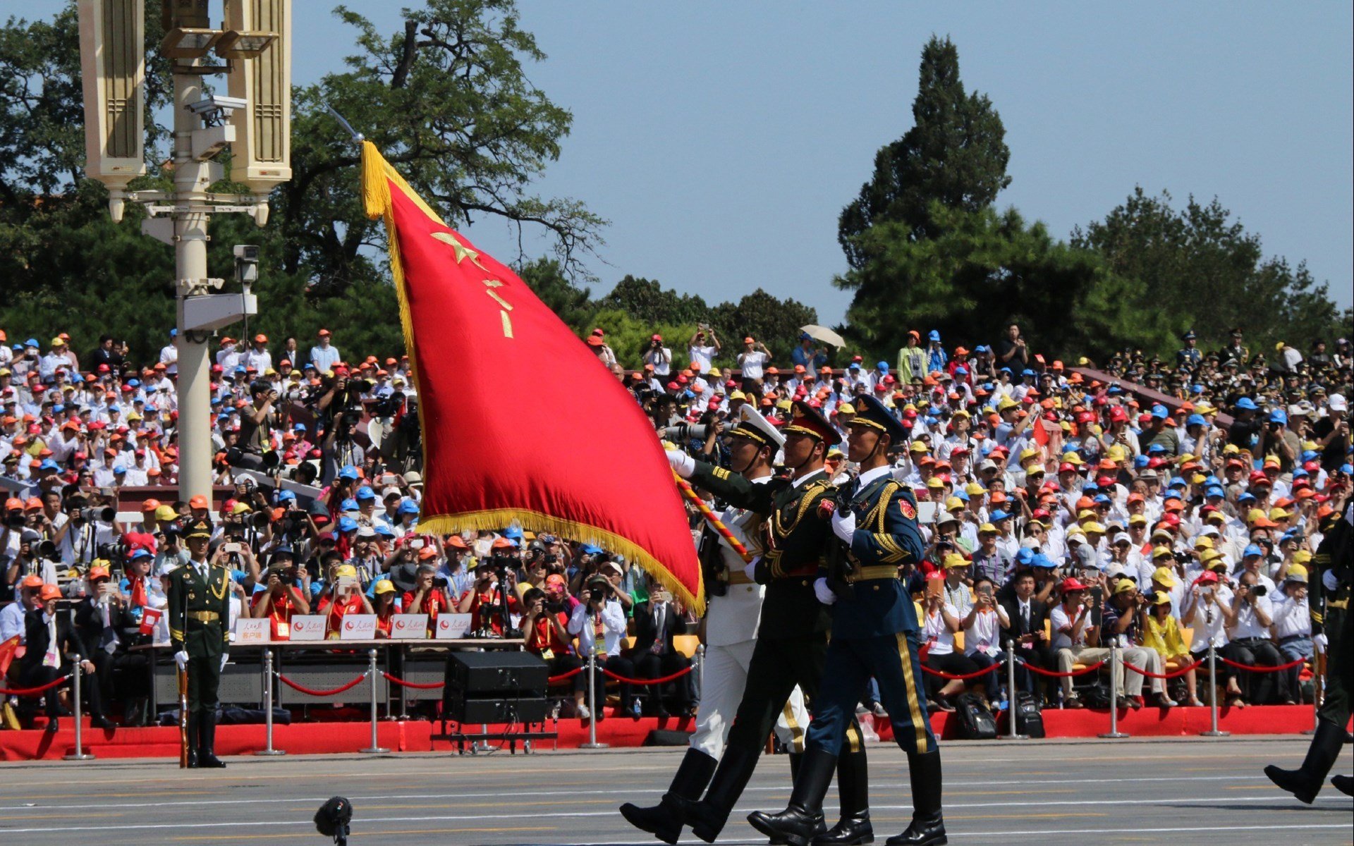 西甲国家德比之夜，保罗压力下完成爆发