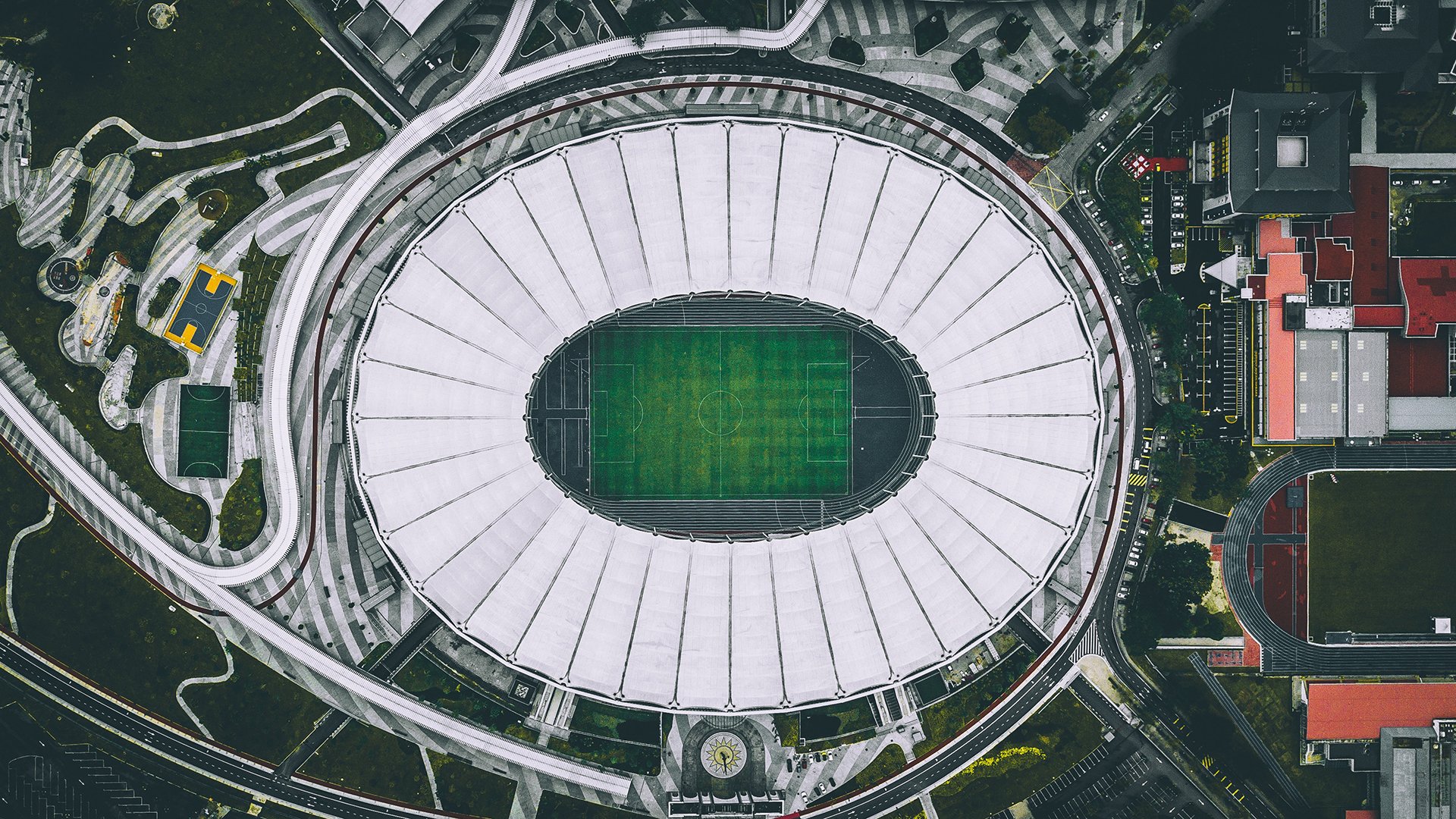 奇迹之夜,2026世界杯C组巅峰对决,罗马尼亚绝杀喀麦隆,阿方索·戴维斯闪耀全场